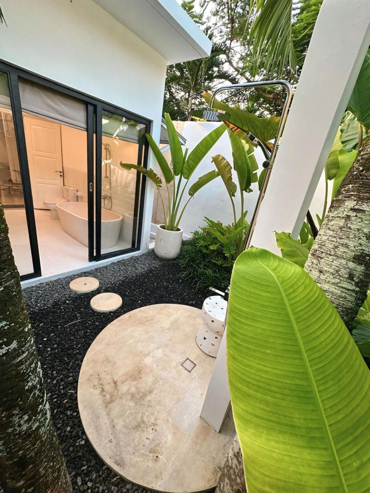 Amerta Villa Seminyak Exterior photo